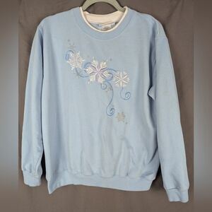 Country Store possible medium(no size tag) sweatshirt shiny embroided snowflakes